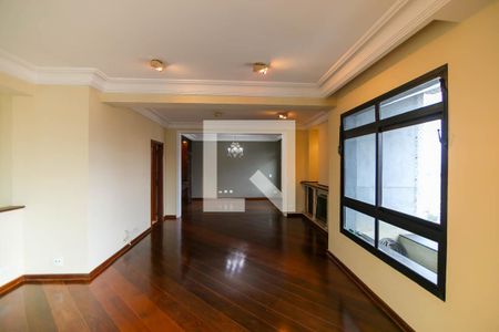 Sala de apartamento para alugar com 3 quartos, 320m² em Vila Suzana, São Paulo
