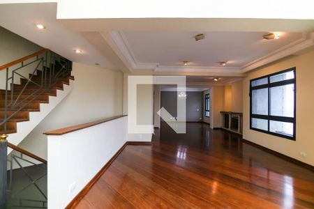 Sala de apartamento para alugar com 3 quartos, 320m² em Vila Suzana, São Paulo