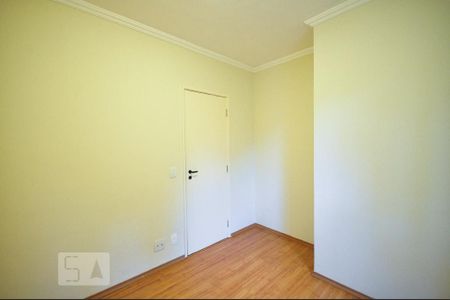 Apartamento à venda com 70m², 3 quartos e 2 vagasquarto 2
