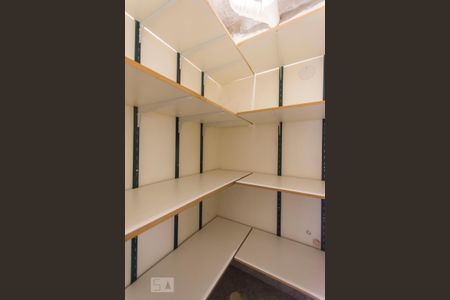 Apartamento para alugar com 80m², 3 quartos e 2 vagasQuartinho corredor