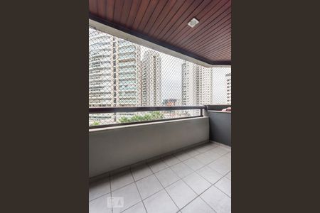 Apartamento para alugar com 80m², 3 quartos e 2 vagasVaranda