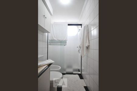 detalhe do banheiro de apartamento para alugar com 3 quartos, 117m² em Vila Andrade, São Paulo