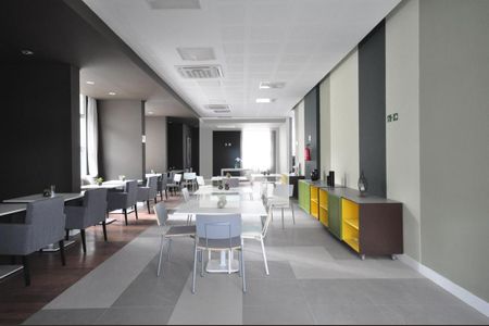Apartamento para alugar com 49m², 1 quarto e 1 vagaÁrea comum - Salão de festas