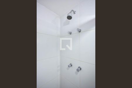 Apartamento para alugar com 49m², 1 quarto e 1 vaga Apartamento para alugar com 49m², 1 quarto e 1 vagaChuveiro do Banheiro da Suíte