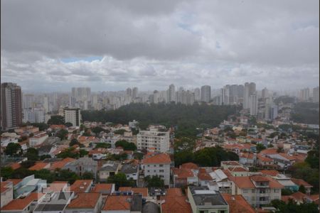 Apartamento à venda com 81m², 2 quartos e 2 vagas Apartamento à venda com 81m², 2 quartos e 2 vagasVaranda Quarto 1