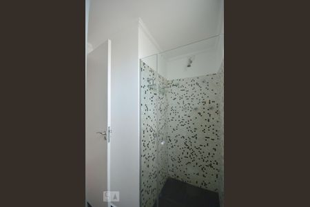 Apartamento à venda com 81m², 2 quartos e 2 vagas Apartamento à venda com 81m², 2 quartos e 2 vagasBanheiro Social