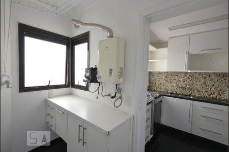 Apartamento à venda com 81m², 2 quartos e 2 vagas Apartamento à venda com 81m², 2 quartos e 2 vagasArea de Serviço