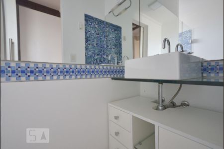 Apartamento à venda com 81m², 2 quartos e 2 vagas Apartamento à venda com 81m², 2 quartos e 2 vagasSuite Quarto 1