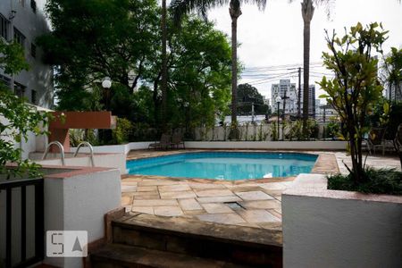 Apartamento à venda com 81m², 2 quartos e 2 vagas Apartamento à venda com 81m², 2 quartos e 2 vagasPiscina
