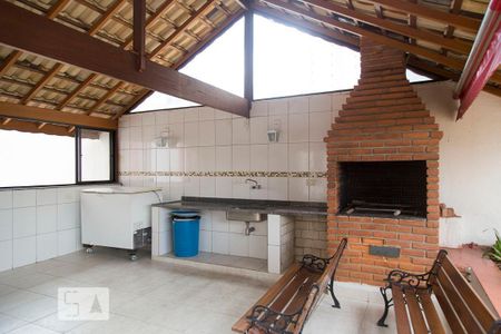 Apartamento à venda com 81m², 2 quartos e 2 vagas Apartamento à venda com 81m², 2 quartos e 2 vagasChurrasqueira
