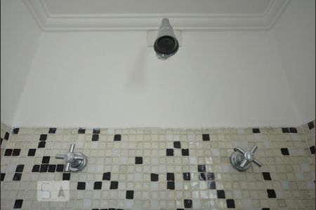 Apartamento à venda com 81m², 2 quartos e 2 vagas Apartamento à venda com 81m², 2 quartos e 2 vagasBanheiro Social