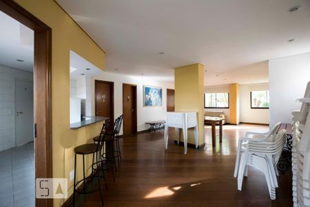 Apartamento à venda com 81m², 2 quartos e 2 vagas Apartamento à venda com 81m², 2 quartos e 2 vagasSalão de Festas