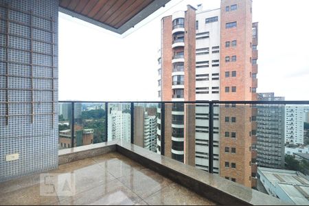 varanda de apartamento à venda com 3 quartos, 180m² em Vila Suzana, São Paulo