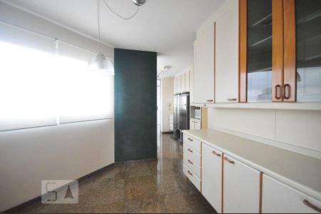 Apartamento à venda com 180m², 4 quartos e 3 vagascopa