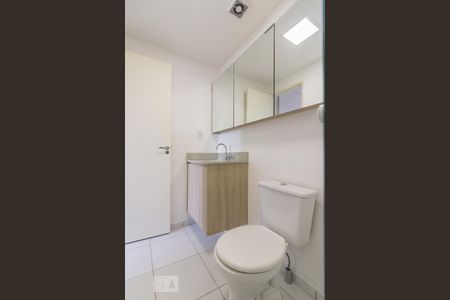 Apartamento à venda com 41m², 1 quarto e 1 vaga Apartamento à venda com 41m², 1 quarto e 1 vagaBanheiro da Suite