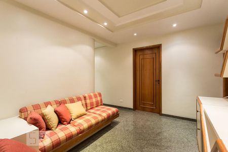 Apartamento para alugar com 250m², 4 quartos e 4 vagasCorredor