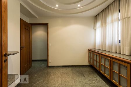 Apartamento para alugar com 250m², 4 quartos e 4 vagasCopa
