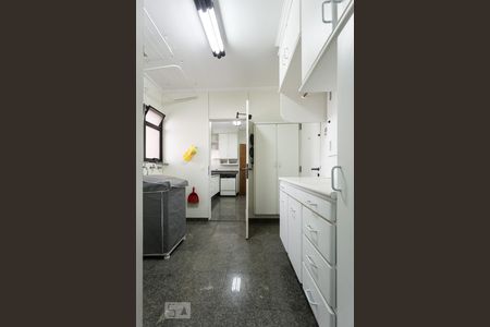 Apartamento para alugar com 250m², 4 quartos e 4 vagasÁrea de serviço