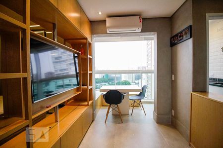 Sala de apartamento à venda com 1 quarto, 33m² em Água Branca, São Paulo
