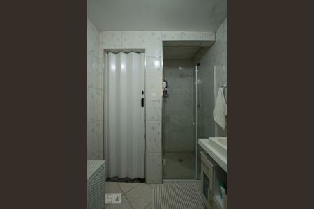 Banheiro de apartamento à venda com 1 quarto, 48m² em Cambuci, São Paulo