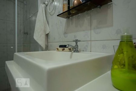 Banheiro (Torneira) de apartamento para alugar com 1 quarto, 48m² em Cambuci, São Paulo