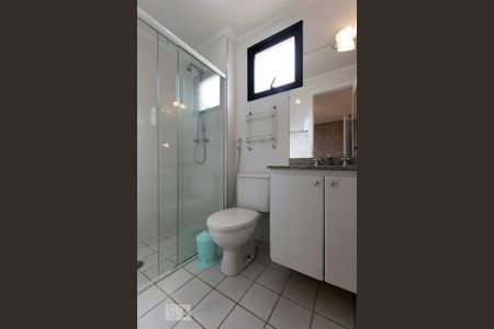 Apartamento à venda com 110m², 2 quartos e 2 vagasQuarto 2 - Suíte/ Banheiro