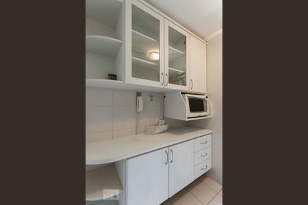 Apartamento à venda com 110m², 2 quartos e 2 vagasCozinha (Armários)