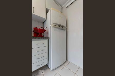 Apartamento à venda com 110m², 2 quartos e 2 vagasCozinha (Geladeira)