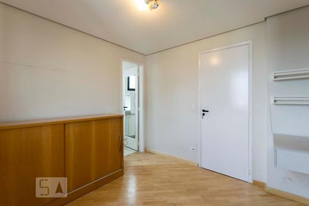 Apartamento à venda com 110m², 2 quartos e 2 vagasQuarto 2 - Suíte