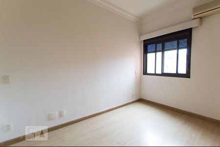 Apartamento à venda com 196m², 4 quartos e 4 vagasSuíte 3