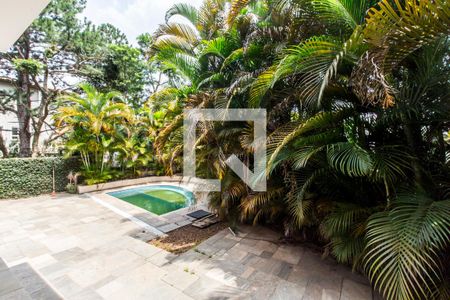 Casa de condomínio à venda com 400m², 4 quartos e 3 vagasPiscina