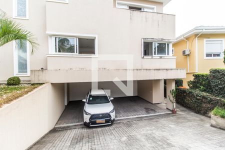 Casa de condomínio à venda com 400m², 4 quartos e 3 vagasGaragem