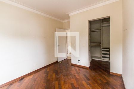 Casa de condomínio à venda com 400m², 4 quartos e 3 vagasSuíte 3