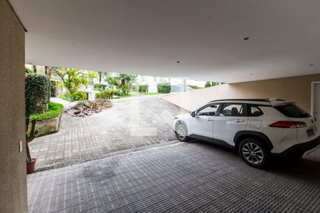 Casa de condomínio à venda com 400m², 4 quartos e 3 vagasGaragem