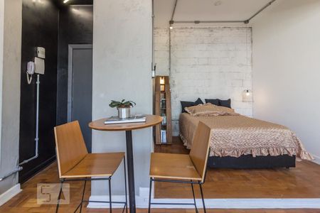 Apartamento para alugar com 41m², 1 quarto e sem vaga Apartamento para alugar com 41m², 1 quarto e sem vagaStudio