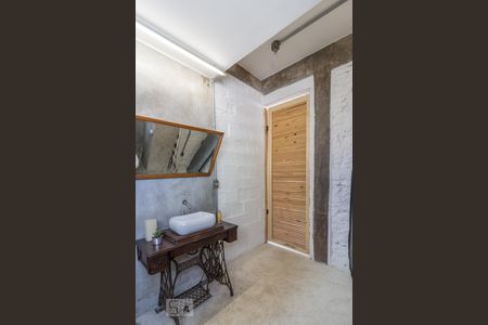 Apartamento para alugar com 41m², 1 quarto e sem vaga Apartamento para alugar com 41m², 1 quarto e sem vagaBanheiro