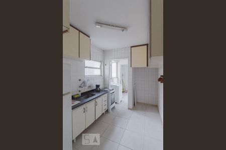 Cozinha de apartamento para alugar com 2 quartos, 70m² em Cambuci, São Paulo