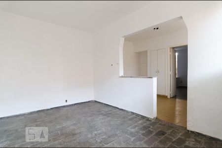 Casa à venda com 323m², 5 quartos e 3 vagasEdícula