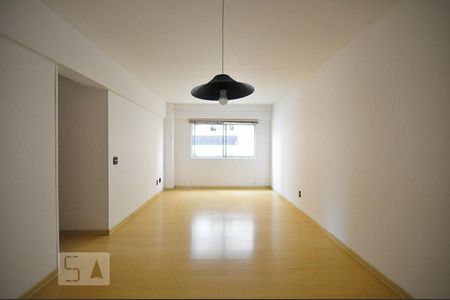 sala de apartamento para alugar com 2 quartos, 90m² em Vila Madalena, São Paulo