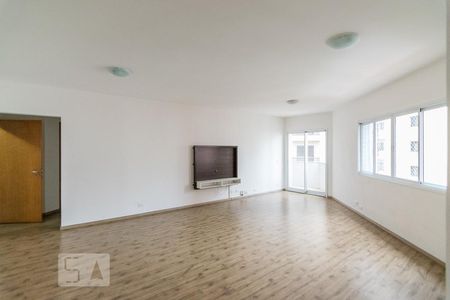 Apartamento para alugar com 146m², 3 quartos e 2 vagasSala