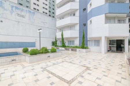 Apartamento para alugar com 146m², 3 quartos e 2 vagasÁrea de Circulação