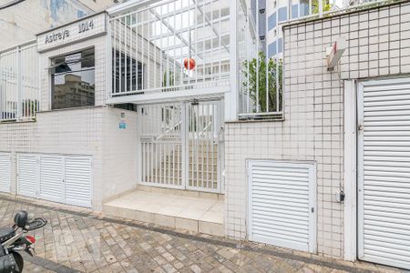 Apartamento para alugar com 146m², 3 quartos e 2 vagasFachada
