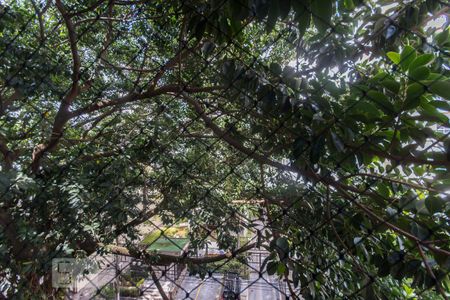 Apartamento à venda com 83m², 2 quartos e 1 vaga Apartamento à venda com 83m², 2 quartos e 1 vagaVista