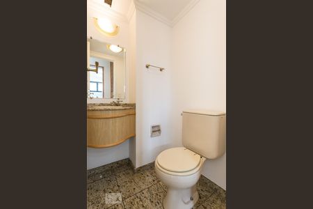 Lavabo de apartamento para alugar com 1 quarto, 65m² em Itaim Bibi, São Paulo