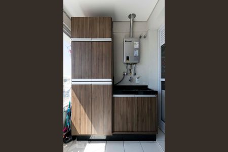 Varanda Gourmet (Armários) de apartamento para alugar com 1 quarto, 39m² em Ipiranga, São Paulo