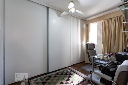 Apartamento para alugar com 152m², 3 quartos e 2 vagasQuarto 2