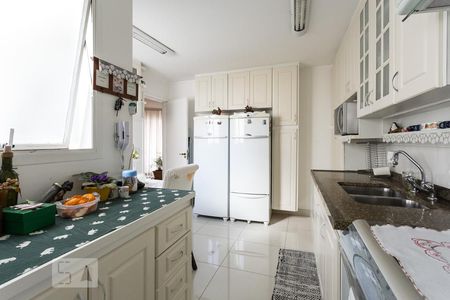 Apartamento para alugar com 152m², 3 quartos e 2 vagasCozinha