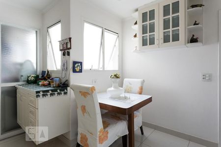 Apartamento para alugar com 152m², 3 quartos e 2 vagasCozinha