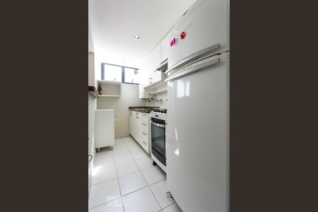 Apartamento para alugar com 100m², 2 quartos e 2 vagasCozinha