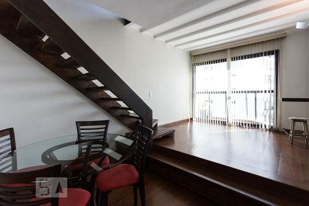 Sala de apartamento para alugar com 2 quartos, 100m² em Itaim Bibi, São Paulo